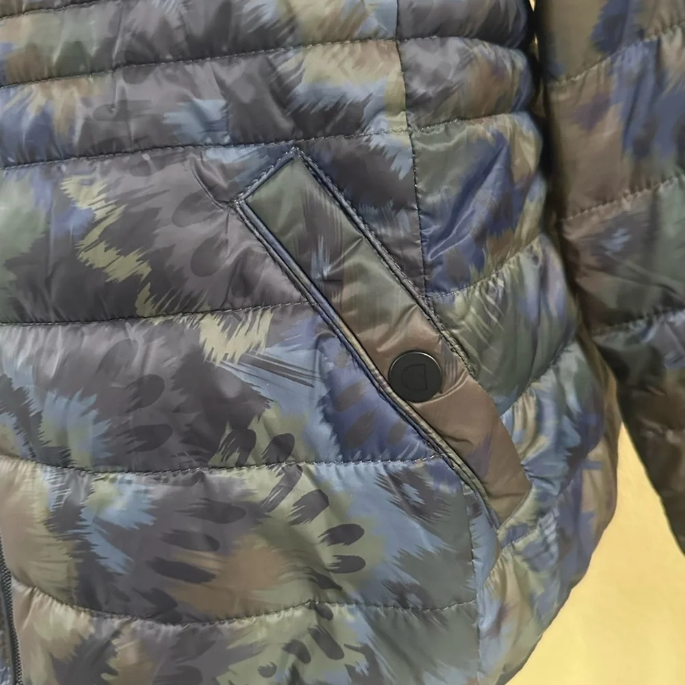 Desigual Print Puffer Jacket Size XXL New Without Tags!